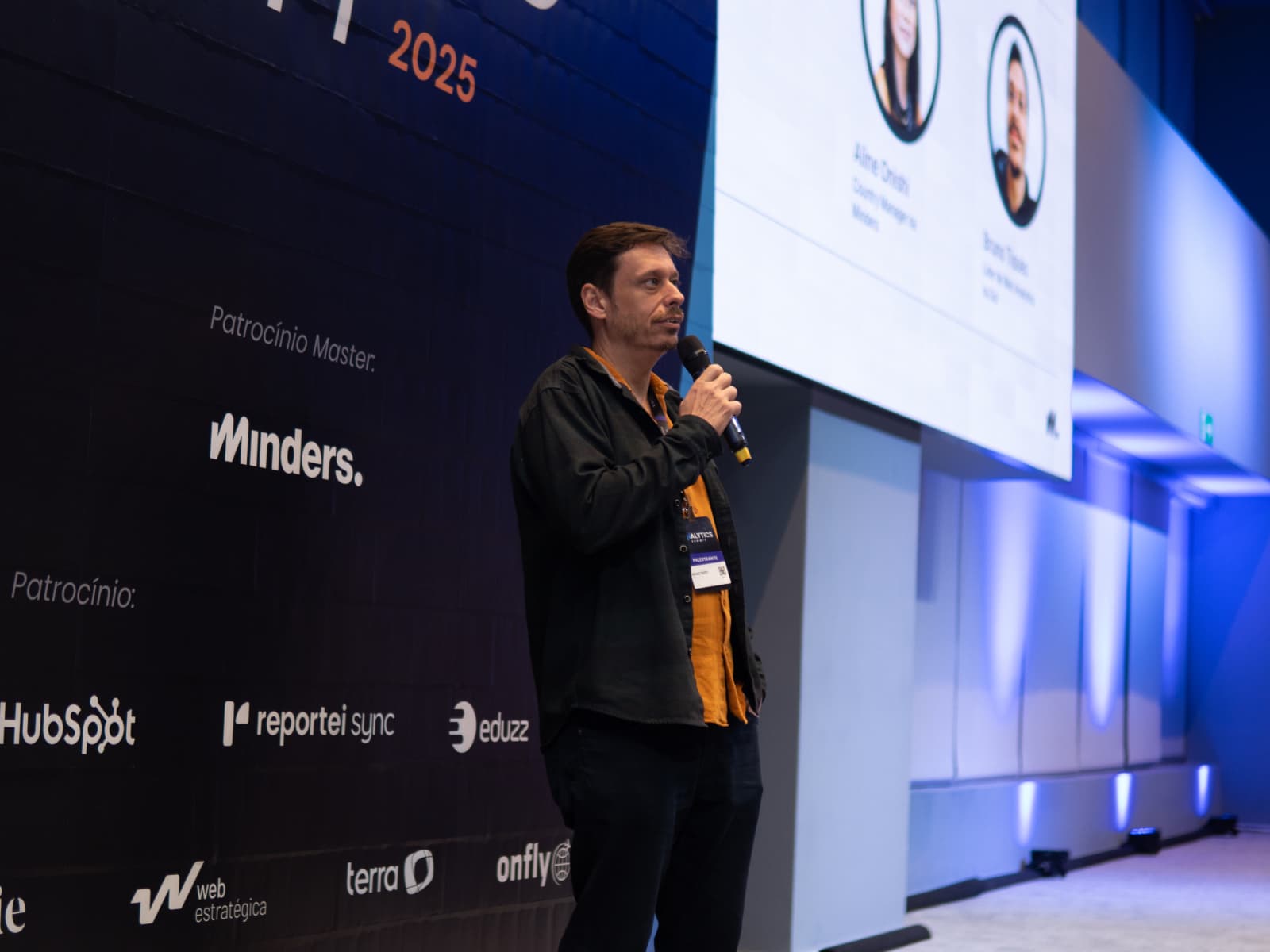 Bruno Tisséo palestrando no Analytics Summit.